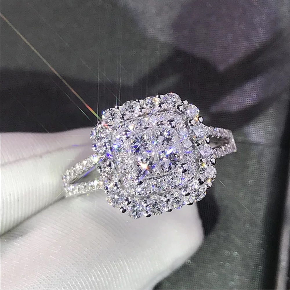 Luxury 925 Sterling Silver Diamond Halo Ring New